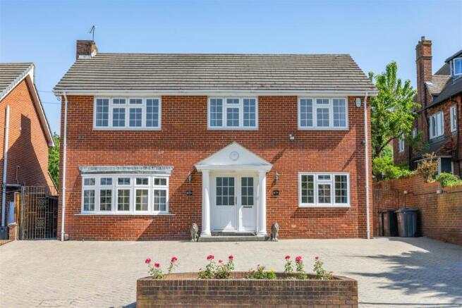 5 bed property, in Croham Road, £1,000,000