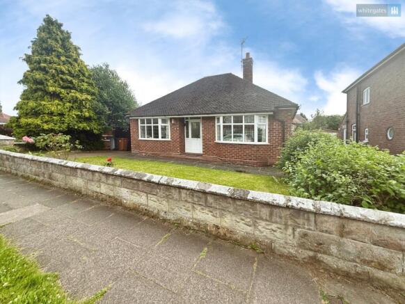 2 bed property, in Salisbury Avenue, £165,000
