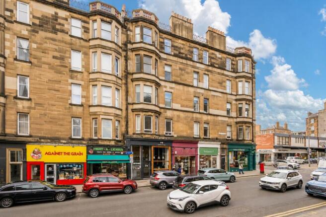 5 bed property, in 304 (1F2) Morningside Road, £430,000