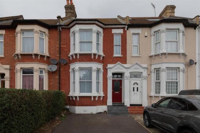 3 bed property, in Romford Road, £650,000