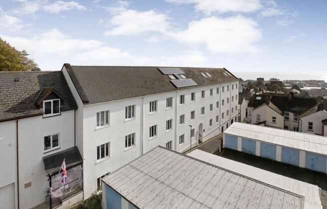 1 bed property, in Daimonds Lane, £85,000