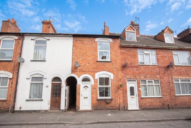2 bed property, in Erdington Road, £150,000