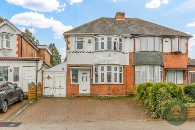 3 bed property, in Valley Road, £300,000