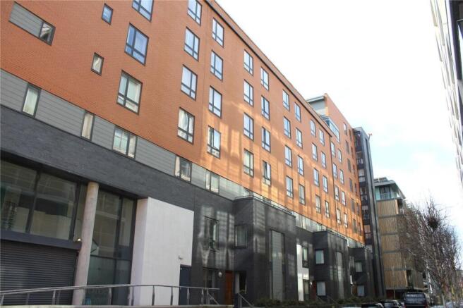 2 bed property, in Base Apartments, £149,950