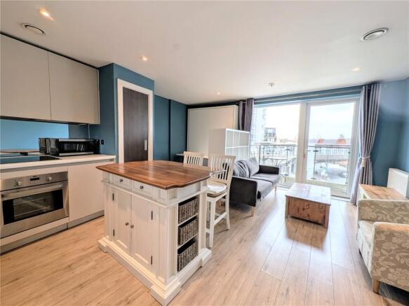 1 bed property, in Hudson Building, £230,000