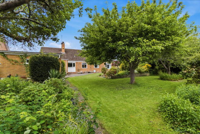 4 bed property, in The Anchorage, £500,000