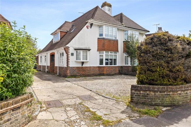 4 bed property, in Hangleton Road, £750,000