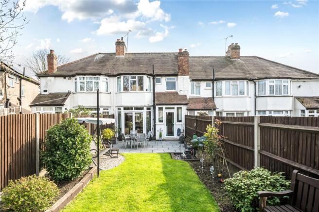 3 bed property, in Jeymer Drive, £565,000