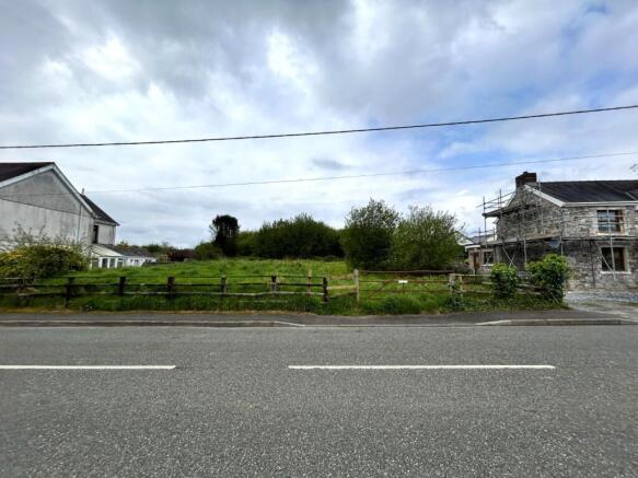 Land, in Approximately 0.194 acres of agricultural land, £30,000