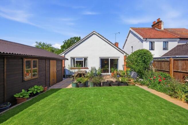 3 bed property, in Wick Lane, £400,000