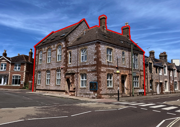 9 bed property, in Old Town Hall, £750,000