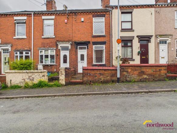 2 bed property, in Heaton Terrace, £130,000