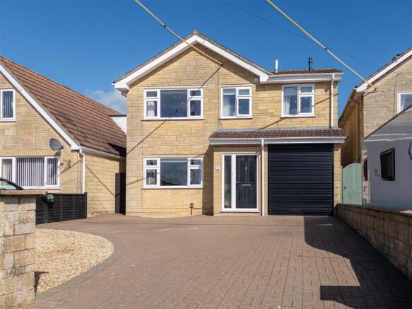 4 bed property, in Barnwell Road, £385,000