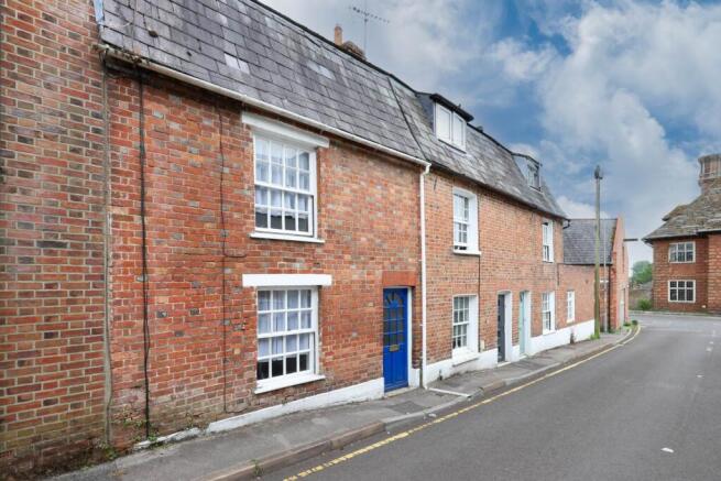 3 bed property, in Dorset Street, £220,000
