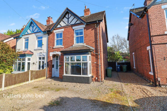 5 bed property, in Newport Road, £367,500