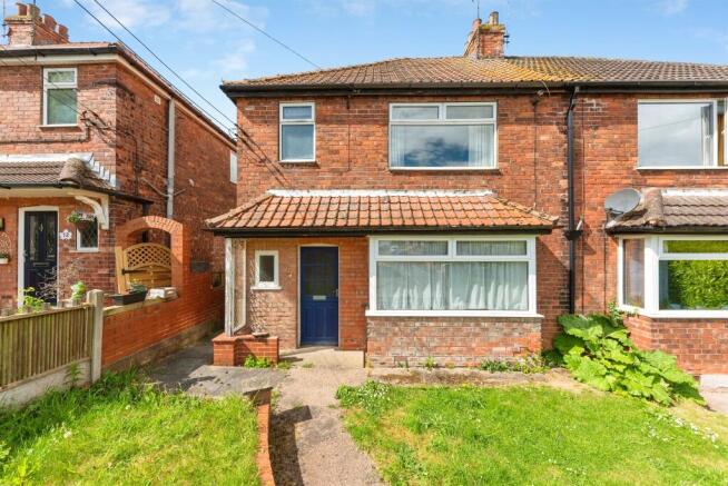 3 bed property, in Marnham Road, £115,000