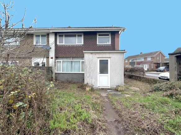 3 bed property, in Shakespeare Close, £219,950