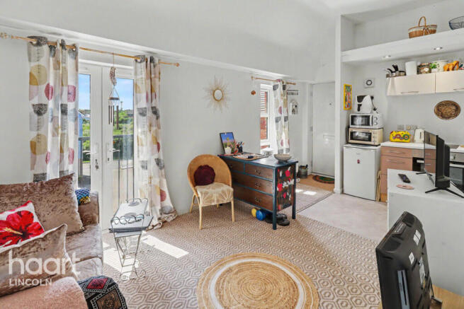 1 bed property, in Gage Court, £110,000