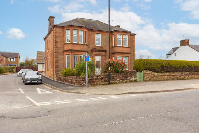 3 bed property, in Balcastle Gardens, £160,000