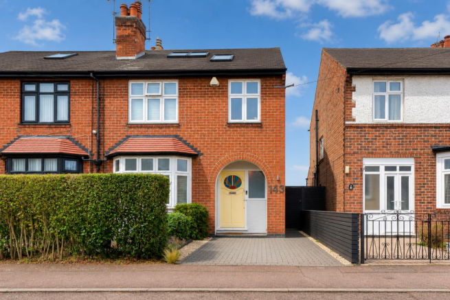 4 bed property, in Rutland Road, £475,000