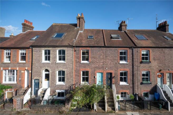3 bed property, in Cannon Street, £600,000