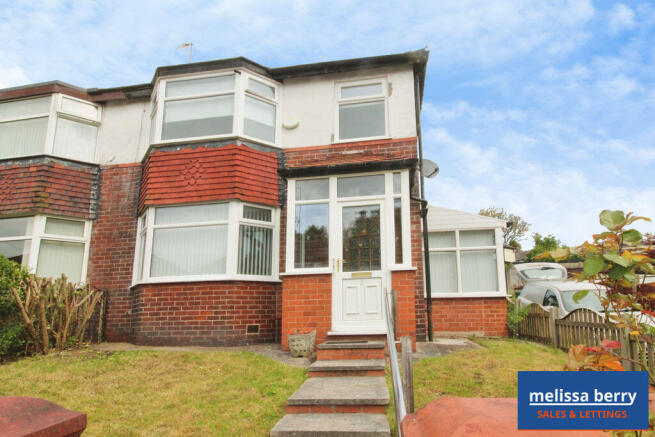 3 bed property, in Sunny Drive, £320,000