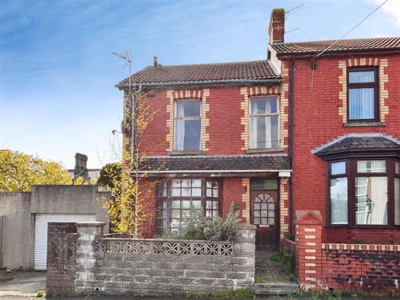 2 bed property, in Coronation Street, £75,000