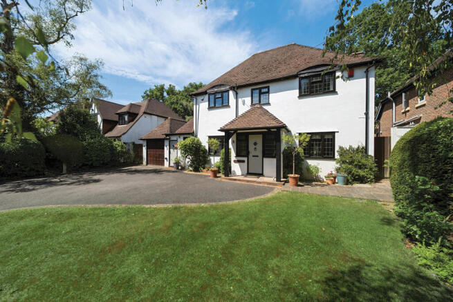 4 bed property, in The Broadwalk, £2,000,000