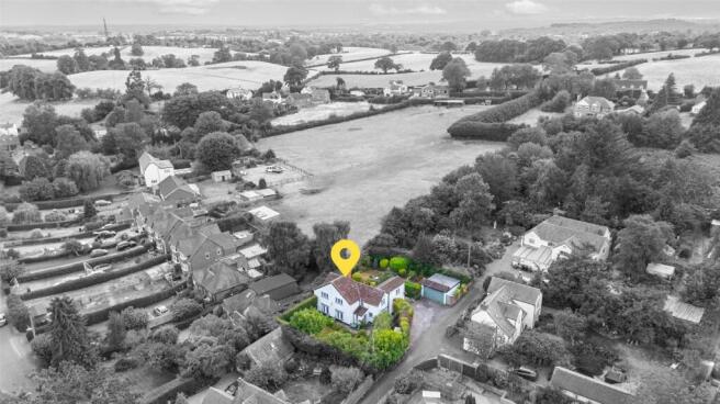 3 bed property, in Fairfield Road, £499,950