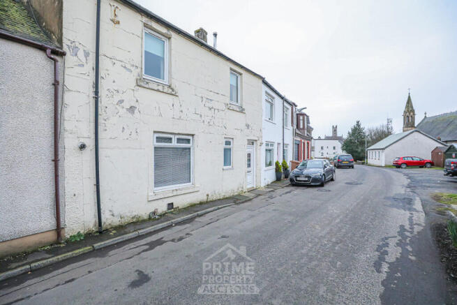 1 bed property, in 14A Crummock Street, £32,000