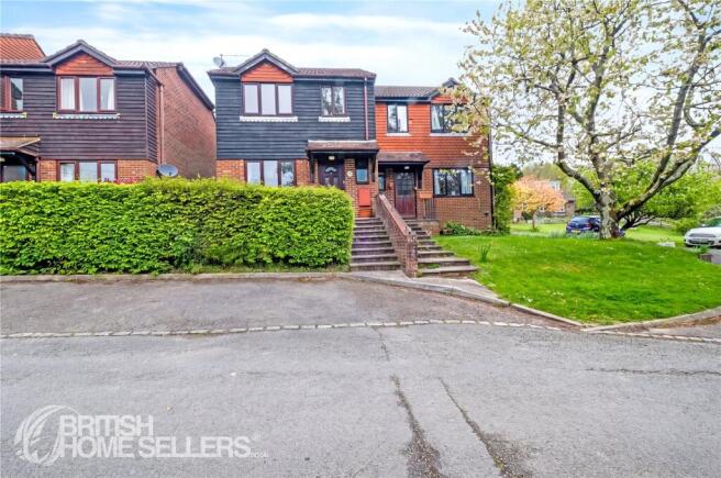 3 bed property, in Top Street, £340,000