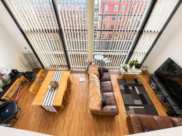 2 bed property, in 15 Hatton Garden, £215,000