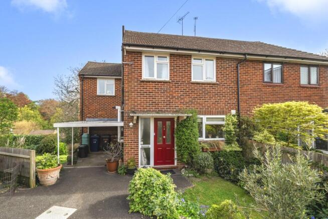 4 bed property, in Coopers Rise, £510,000