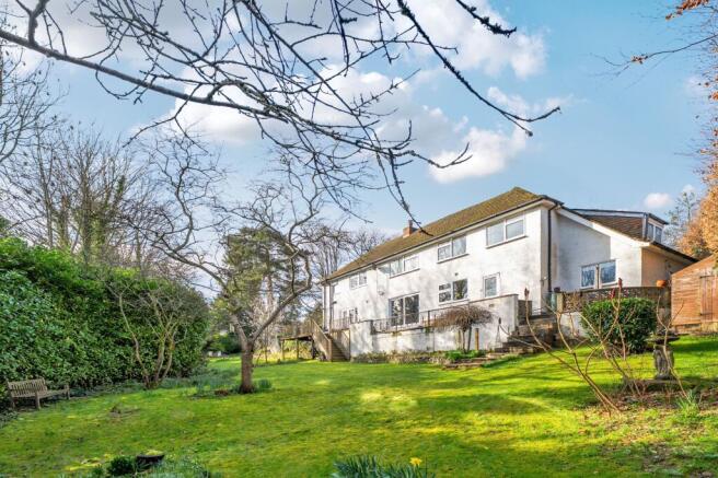 4 bed property, in Lunghurst Road, £1,200,000