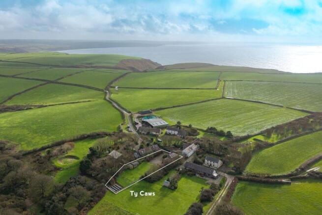 2 bed property, in Pen Y Cwm, £400,000