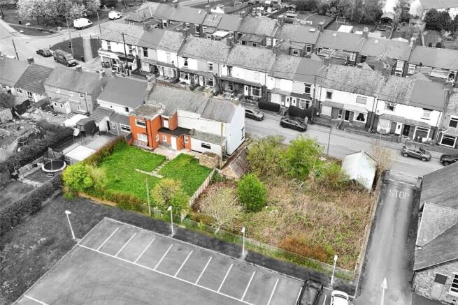 3 bed property, in Stones End, £250,000