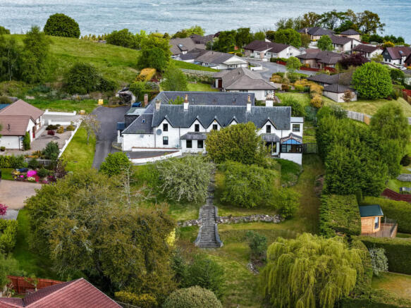 5 bed property, in Croft Lane, £545,000