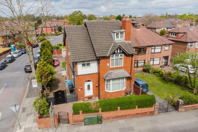 5 bed property, in Urmston Lane, £650,000