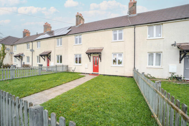 3 bed property, in Chepstow NP16, £250,000