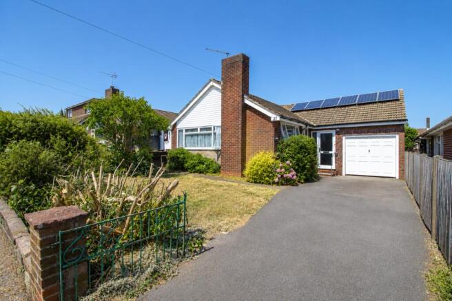 3 bed property, in Beech Road, £400,000