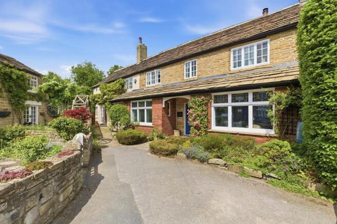5 bed property, in Croft Farmhouse and Barn, £825,000