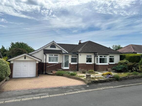 3 bed property, in Falls Grove, £550,000