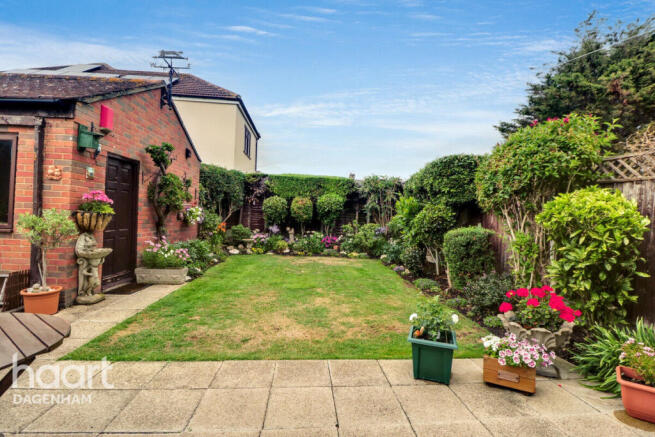 3 bed property, in Cambeys Road, £525,000