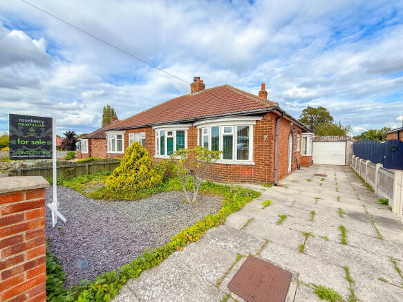 2 bed property, in Belmont Avenue, £145,000