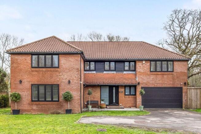 5 bed property, in Silver Birches, £1,200,000