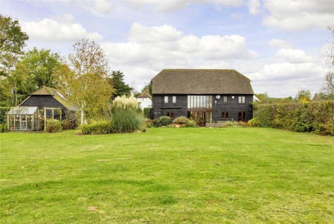 3 bed property, in George Street, £850,000