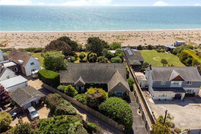 5 bed property, in Canons Close, £1,200,000