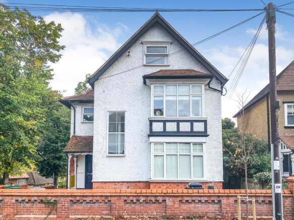 11 bed property, in 1 Laburnham Road, £1,150,000