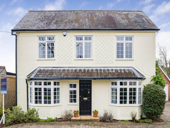 5 bed property, in St John's Avenue, £1,000,000