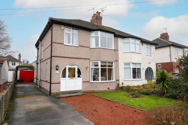 3 bed property, in Yewdale Road, £479,950